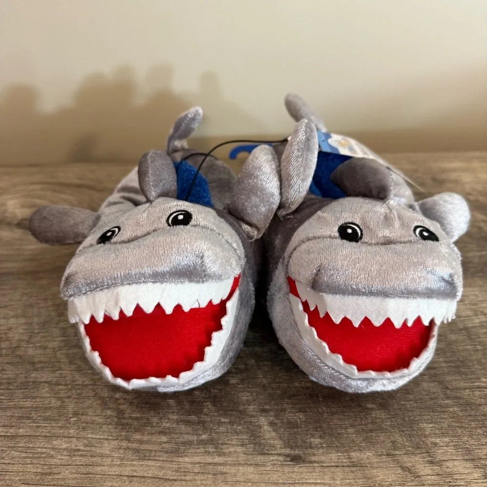 NEW Build a Bear BAB Plush Shark Slippers Toddler Size XS 9-10 Unisex